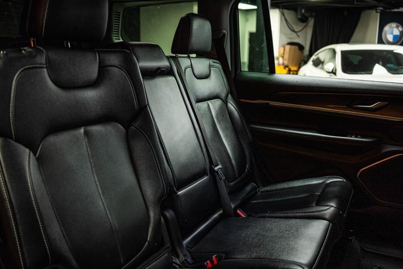 used 2023 Jeep Grand Cherokee L car, priced at $28,595