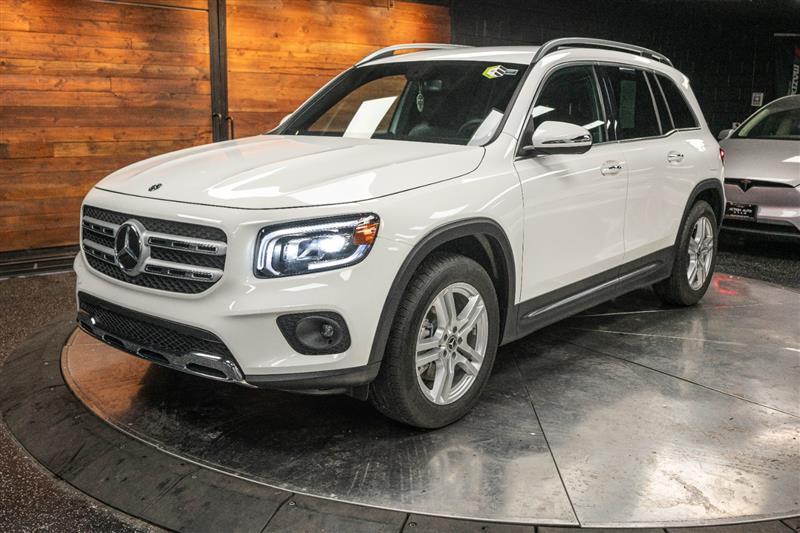 used 2021 Mercedes-Benz GLB 250 car, priced at $30,095