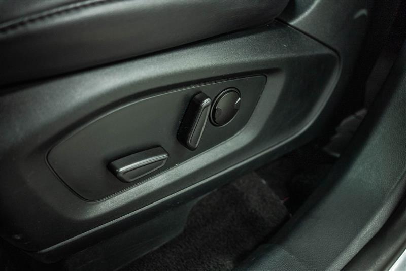 used 2023 Ford Explorer car, priced at $29,595