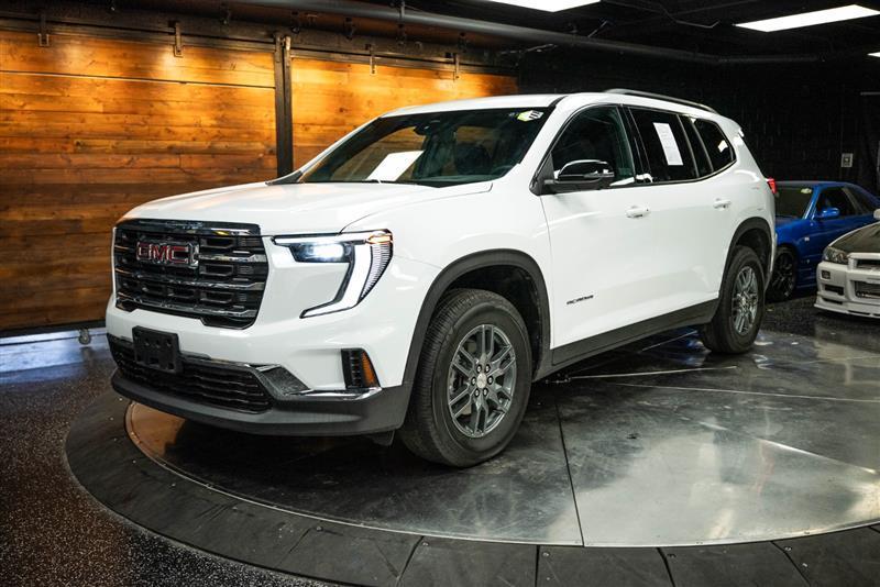 used 2025 GMC Acadia car, priced at $40,994