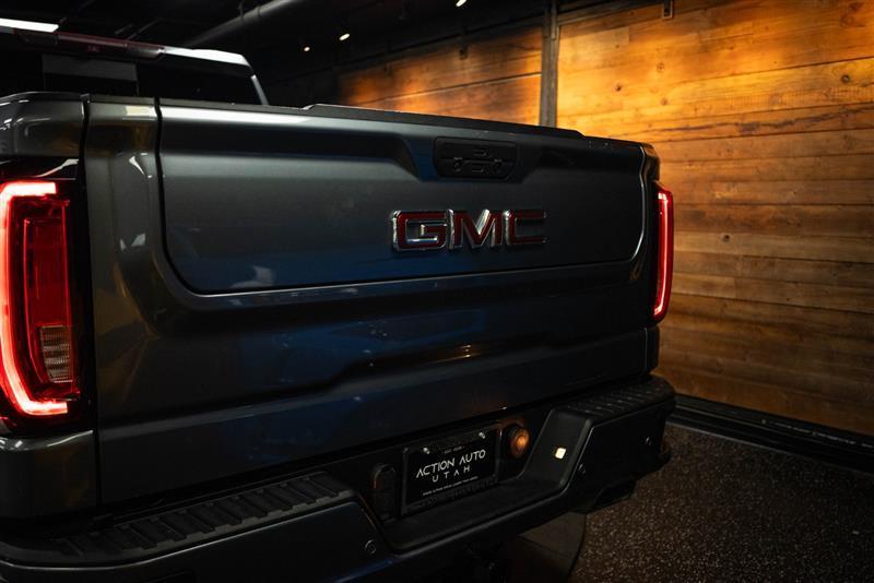 used 2019 GMC Sierra 1500 car, priced at $38,895