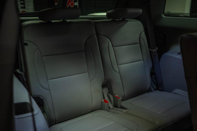 used 2023 GMC Acadia car, priced at $27,995