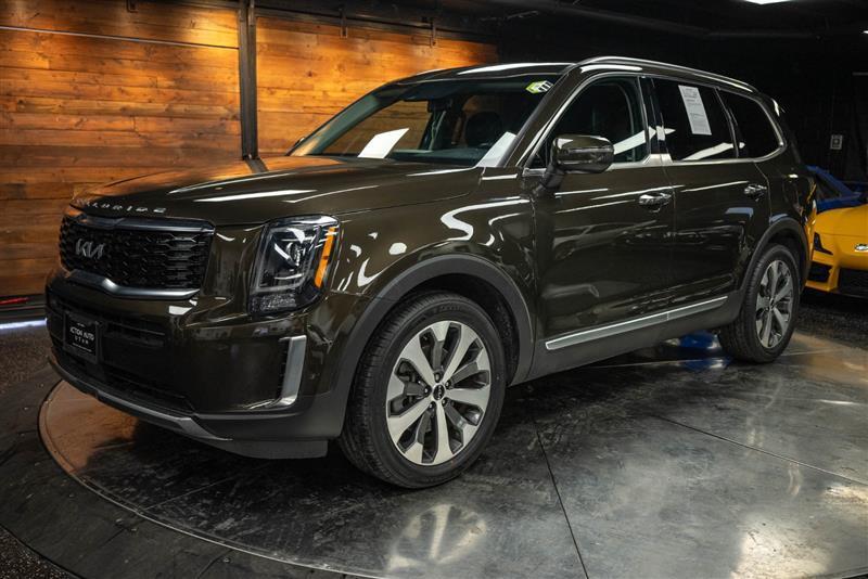 used 2022 Kia Telluride car, priced at $31,995