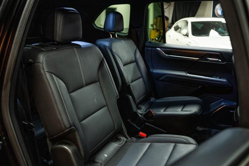 used 2024 GMC Acadia car, priced at $40,595