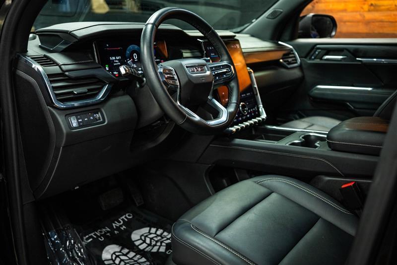 used 2024 GMC Acadia car, priced at $40,595