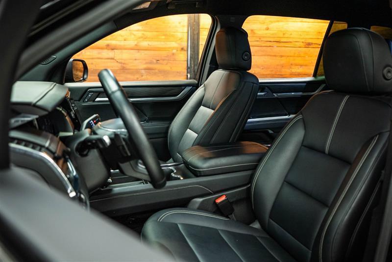 used 2024 GMC Acadia car, priced at $40,595