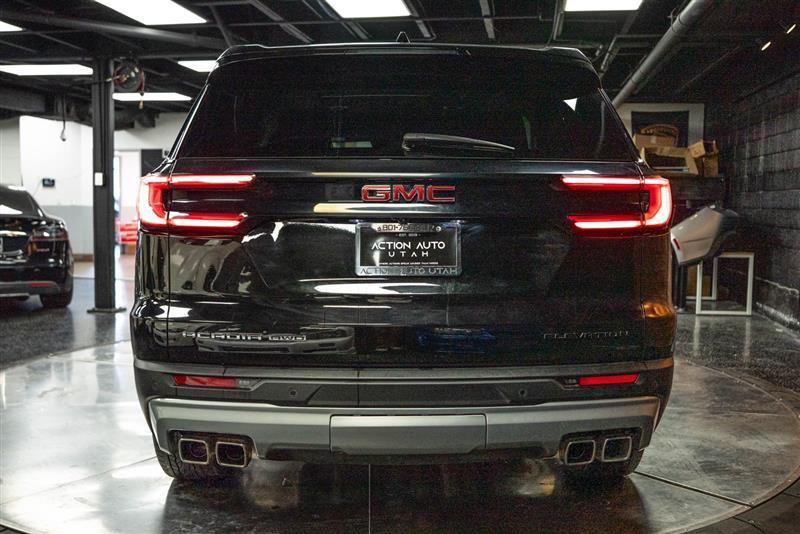 used 2024 GMC Acadia car, priced at $40,595