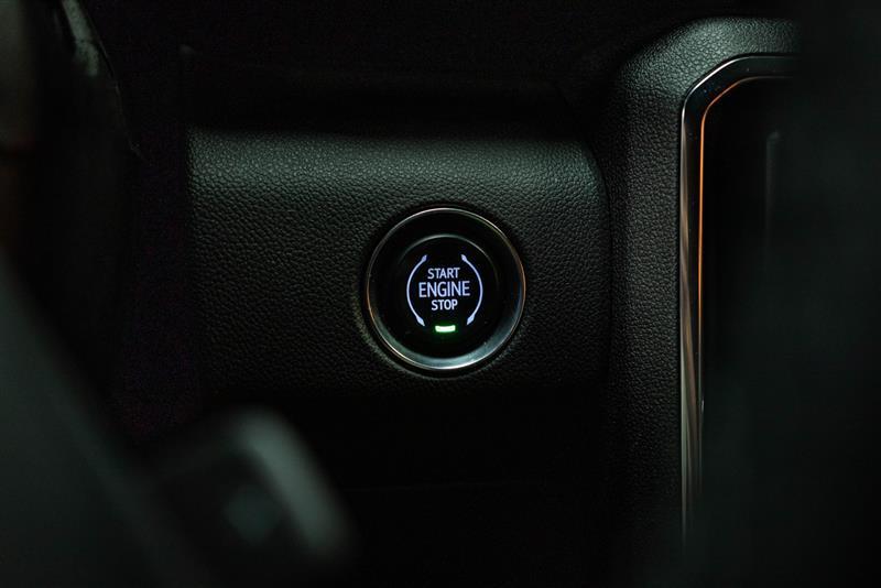 used 2024 GMC Acadia car, priced at $40,595