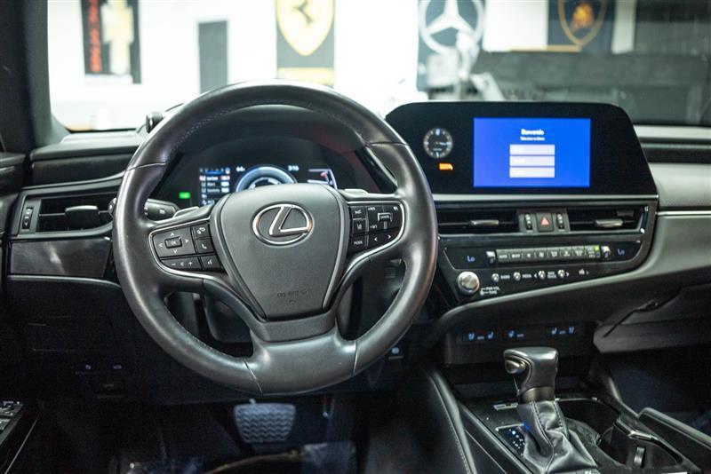 used 2023 Lexus ES 300h car, priced at $35,195