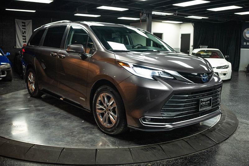 used 2021 Toyota Sienna car, priced at $39,995