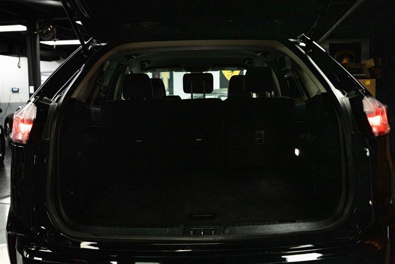 used 2024 Ford Edge car, priced at $19,874