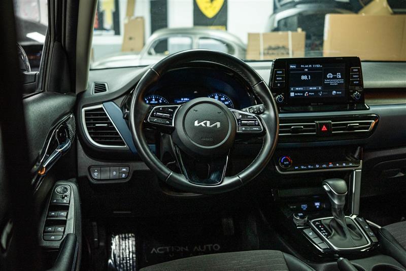 used 2023 Kia Seltos car, priced at $19,995