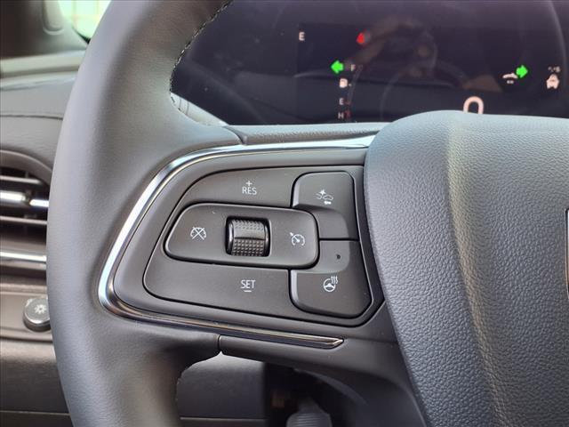 new 2025 Buick Envista car, priced at $28,150