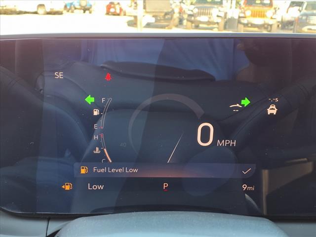 new 2025 Buick Envista car, priced at $28,250