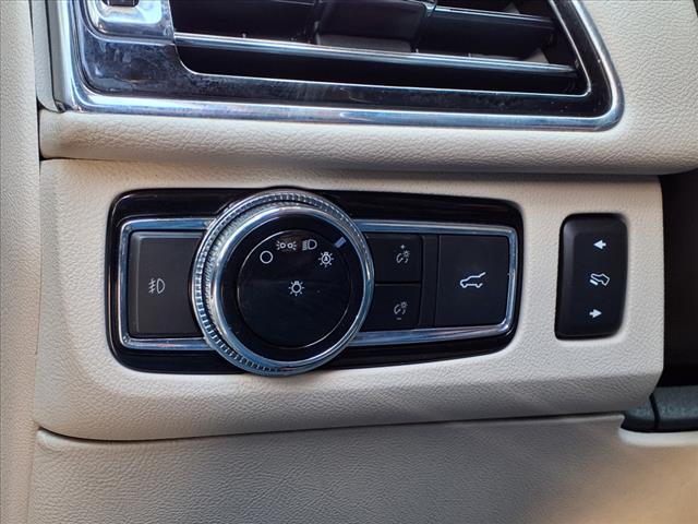 used 2021 Lincoln Navigator car, priced at $39,991