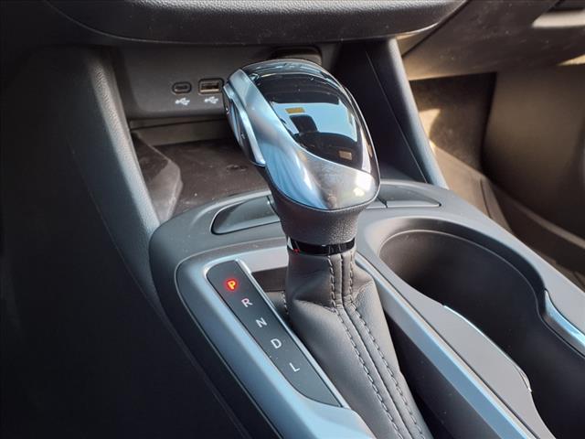 new 2025 Buick Envista car, priced at $27,655