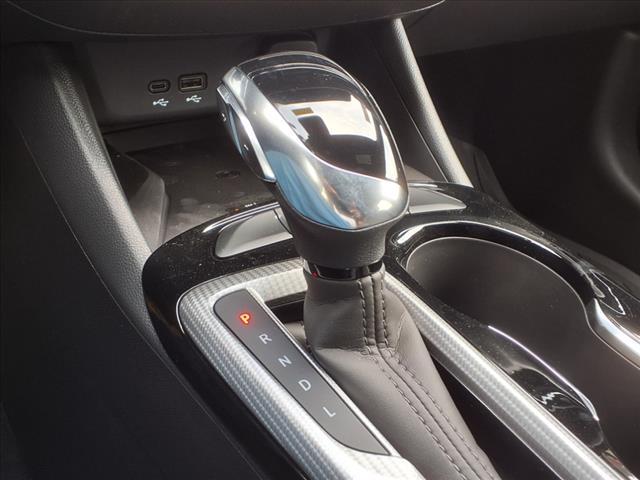 new 2025 Buick Envista car, priced at $31,785