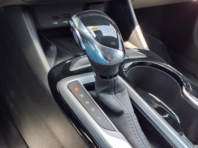 new 2025 Buick Envista car, priced at $31,960
