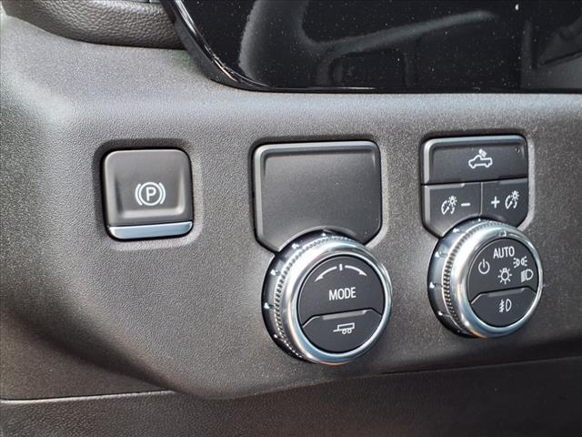 new 2025 GMC Sierra 1500 car, priced at $44,810