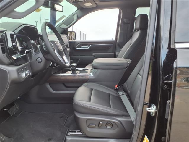 new 2025 GMC Sierra 1500 car, priced at $53,954