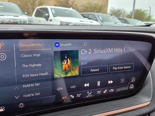 new 2025 Buick Envision car, priced at $39,365