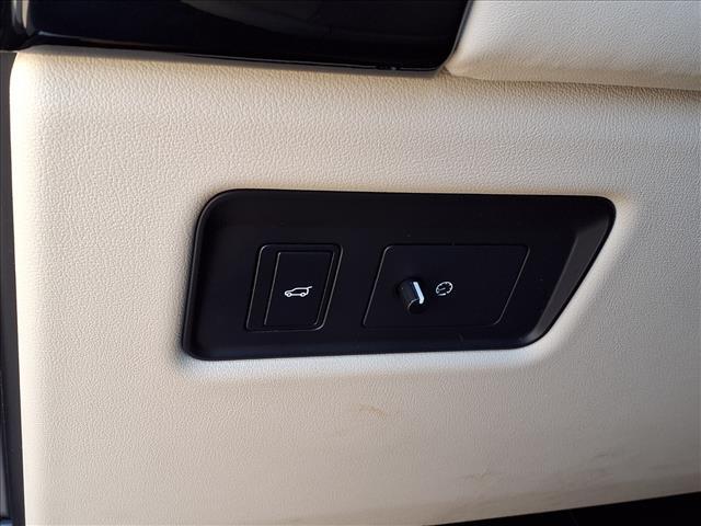 used 2018 Land Rover Range Rover car, priced at $28,450