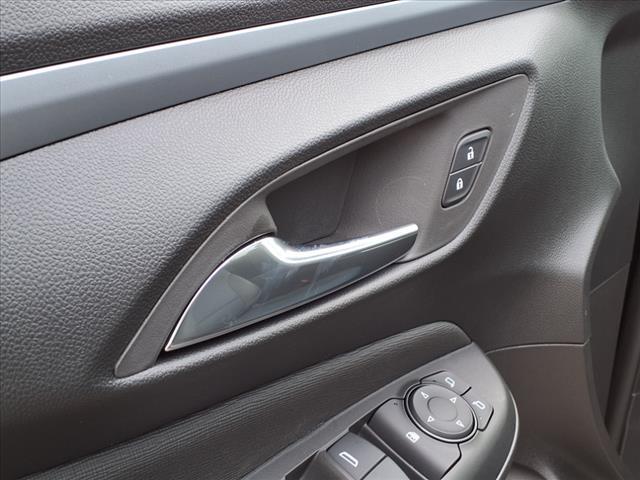 new 2025 Buick Envista car, priced at $24,750