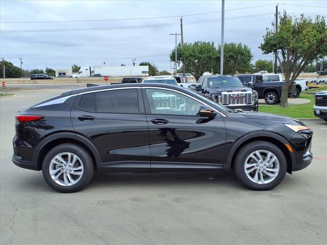 new 2025 Buick Envista car, priced at $24,750