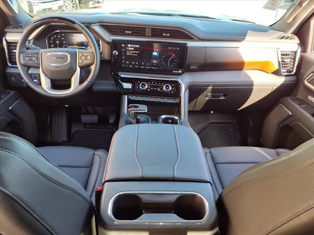 new 2025 GMC Sierra 1500 car, priced at $69,180