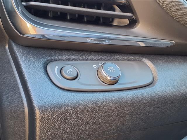 new 2025 Buick Envista car, priced at $28,075