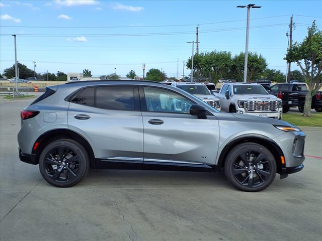 new 2025 Buick Envision car, priced at $39,365