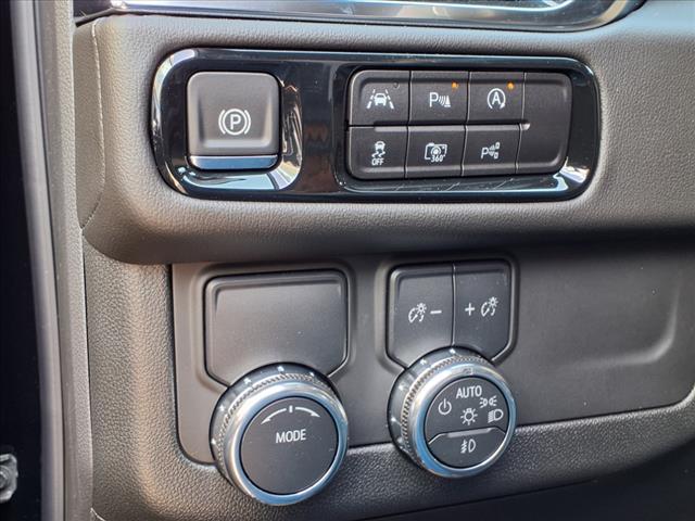 new 2025 GMC Yukon car, priced at $72,355