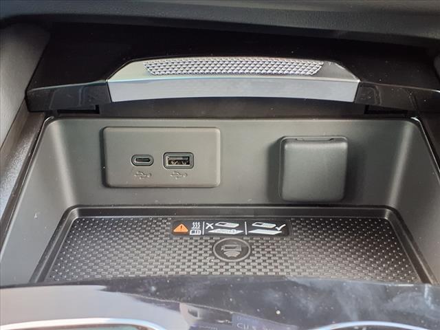 new 2025 Buick Envision car, priced at $36,865
