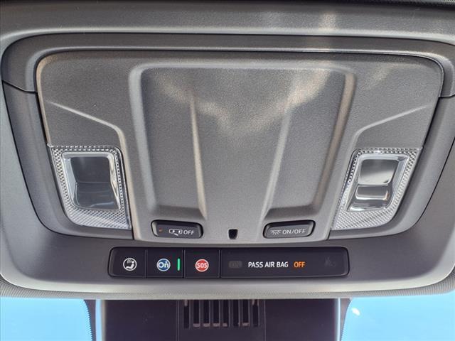 new 2025 GMC Sierra 1500 car, priced at $43,600