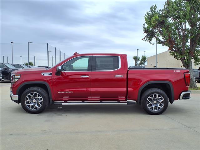 new 2025 GMC Sierra 1500 car, priced at $54,715