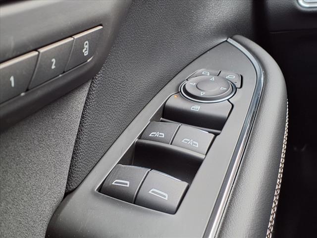 new 2025 Buick Envision car, priced at $40,860