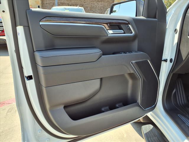 new 2026 GMC Sierra 1500 car, priced at $46,575