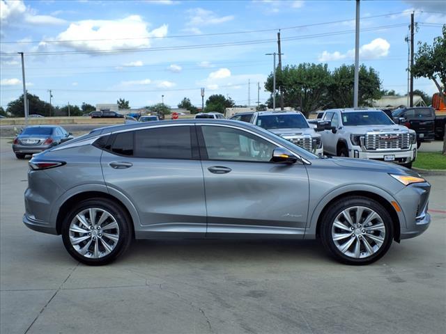new 2025 Buick Envista car, priced at $30,585