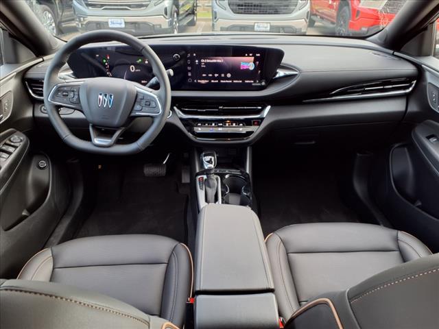 new 2025 Buick Envista car, priced at $30,585