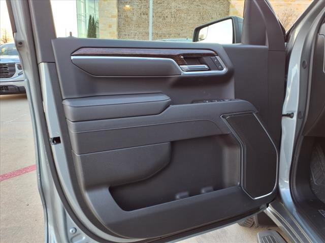 new 2025 GMC Sierra 1500 car, priced at $44,810