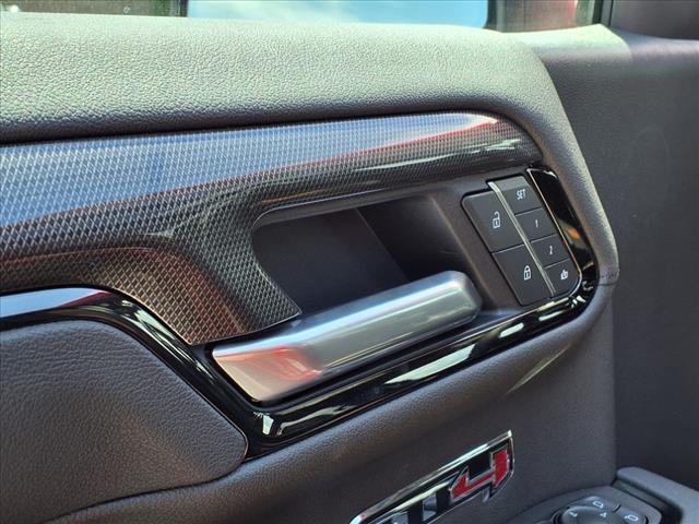new 2025 GMC Sierra 1500 car, priced at $64,080