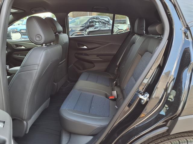 new 2025 Buick Envista car, priced at $24,750