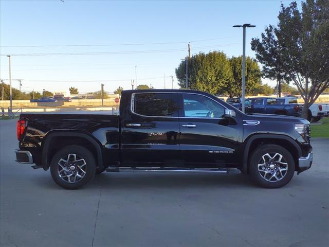 new 2024 GMC Sierra 1500 car, priced at $51,665