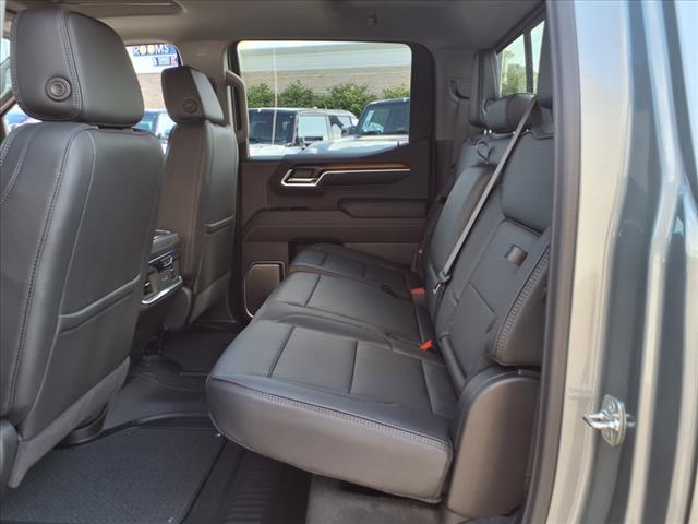 new 2025 GMC Sierra 1500 car, priced at $66,235