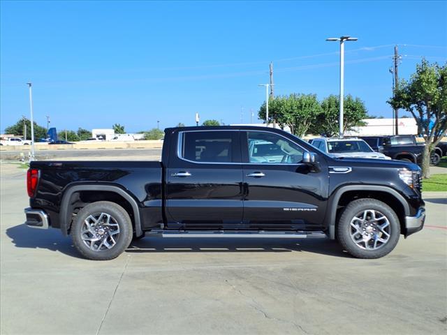 new 2025 GMC Sierra 1500 car, priced at $56,355