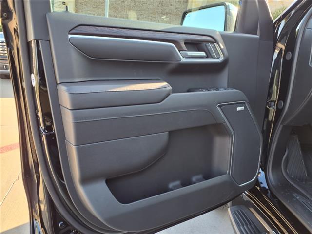 new 2025 GMC Sierra 1500 car, priced at $56,355