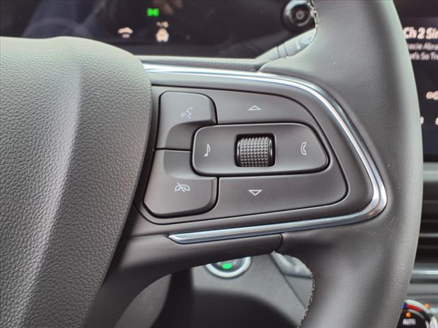 new 2025 Buick Envista car, priced at $27,355