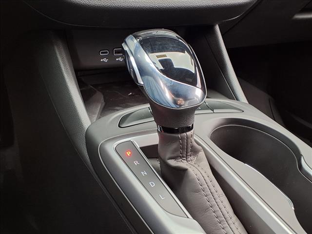 new 2025 Buick Envista car, priced at $27,355