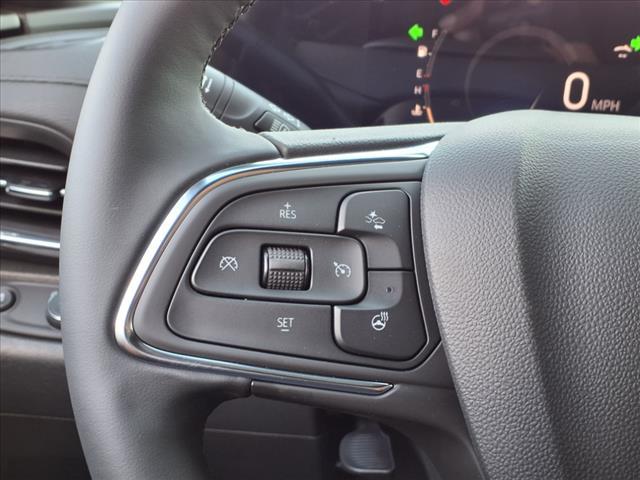 new 2025 Buick Envista car, priced at $28,075