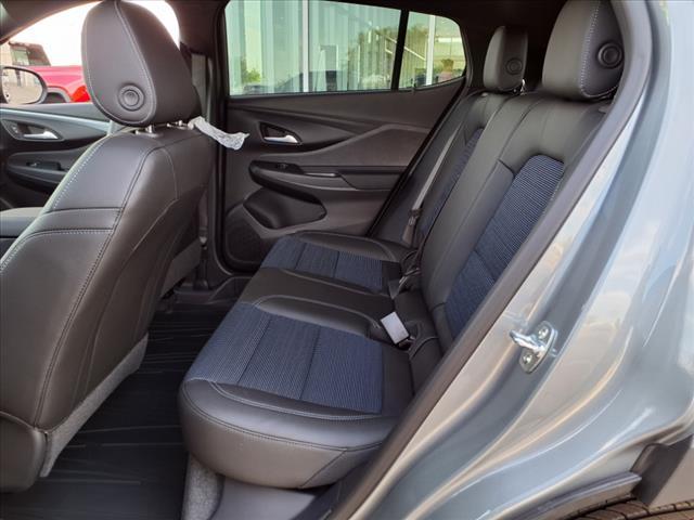 new 2025 Buick Envista car, priced at $28,075